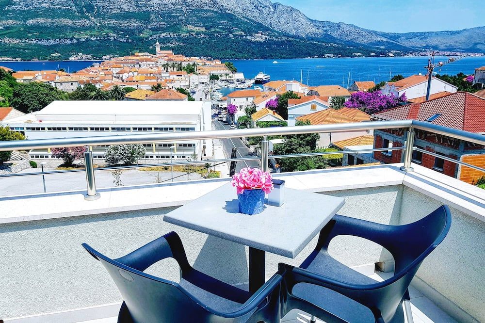 أدرياتيك بيرل كوركولا - كوركولا - شرفة