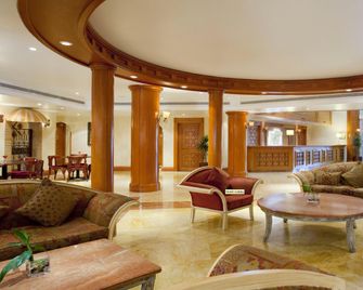 Holiday Inn Al Khobar By IHG - Al Khobar - Lobby