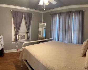 Angler's Retreat near Eufaula Cove - Eufaula - Bedroom