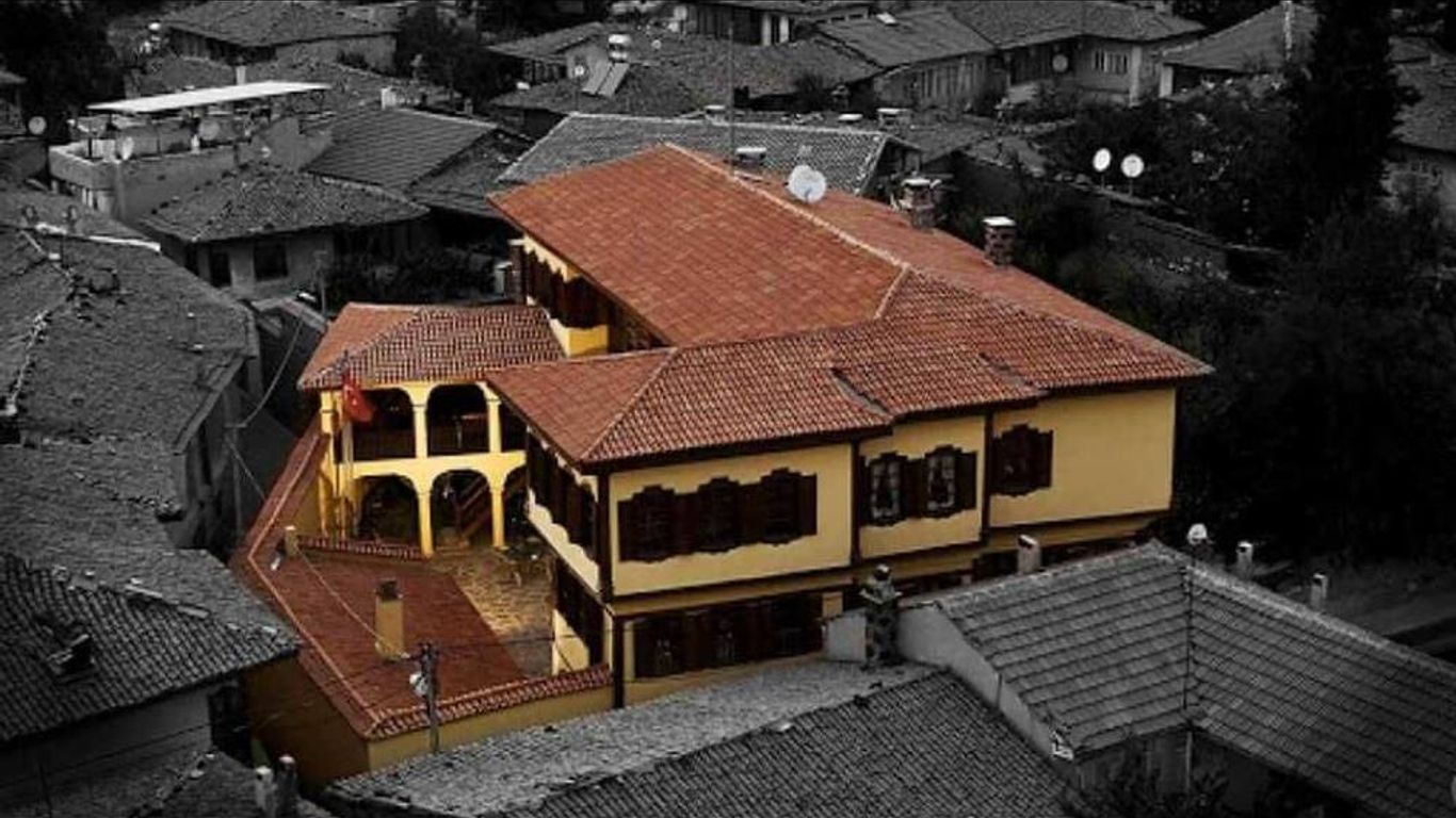 Anemon Koleksiyon Kula Otel