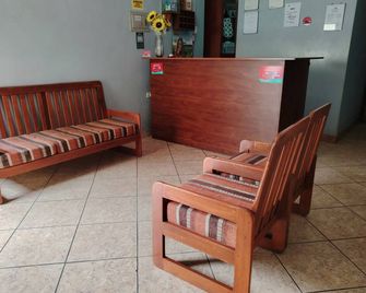 Hostal Aventura - Cajamarca - Recepción