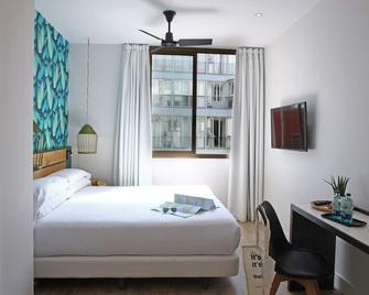 Chic & Basic Lemon Boutique Hotel - Barcelona - Bedroom