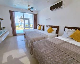 Caribbean 181 - Modern Beachfront House - Guayama - Bedroom