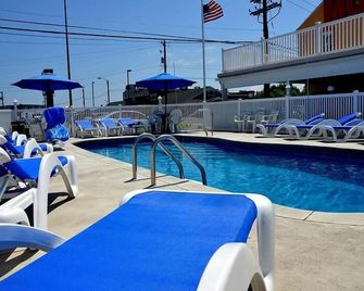 The Aventis Inn - Somers Point - Piscina