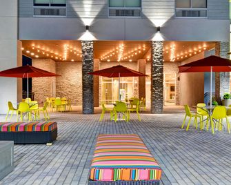 Home2 Suites by Hilton Charlotte Piper Glen - Weddington - Building