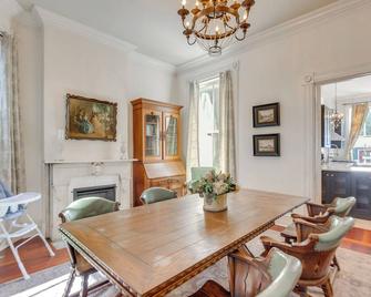 Home 2 Mi to Dtwn St Louis Great for Families! - San Luis - Comedor