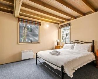 Gimme Shelter - Dinner Plain - Habitación