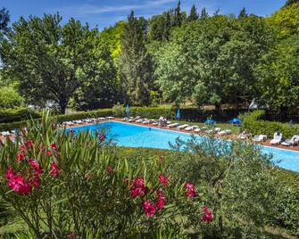 Camping Siena Colleverde - סיינה - בריכה