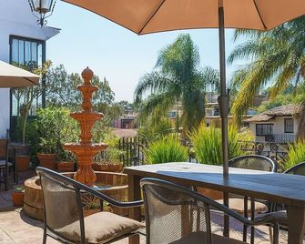 Hotel Ixtlan - Valle de Bravo - Patio