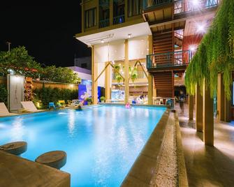 Lub d Cambodia Siem Reap - Siem Reap - Pool