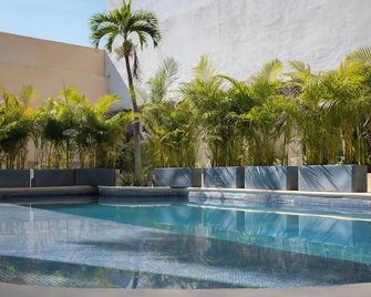 Miranthia Hotel Business and family - Cuernavaca - Piscina