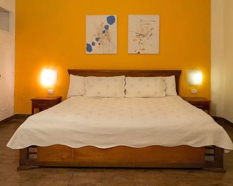 61Prado Hotel - מדיין