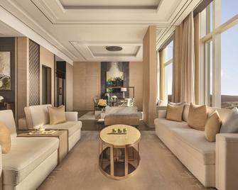 شانجريلا سونجباي، هاربين - هاربين - غرفة نوم