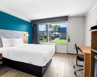 Quality Inn Slidell I-10 - Slidell - Bedroom