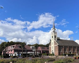 Hotel De Oringer Marke & Stee by Flow - Odoorn - Building