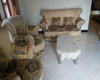 Villa / Penginapan Tengger Asri 3 Bromo - Putus - Salon