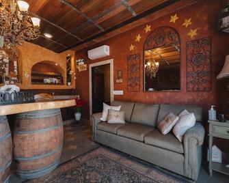 Viña Calabria - Ensenada - Sala de estar