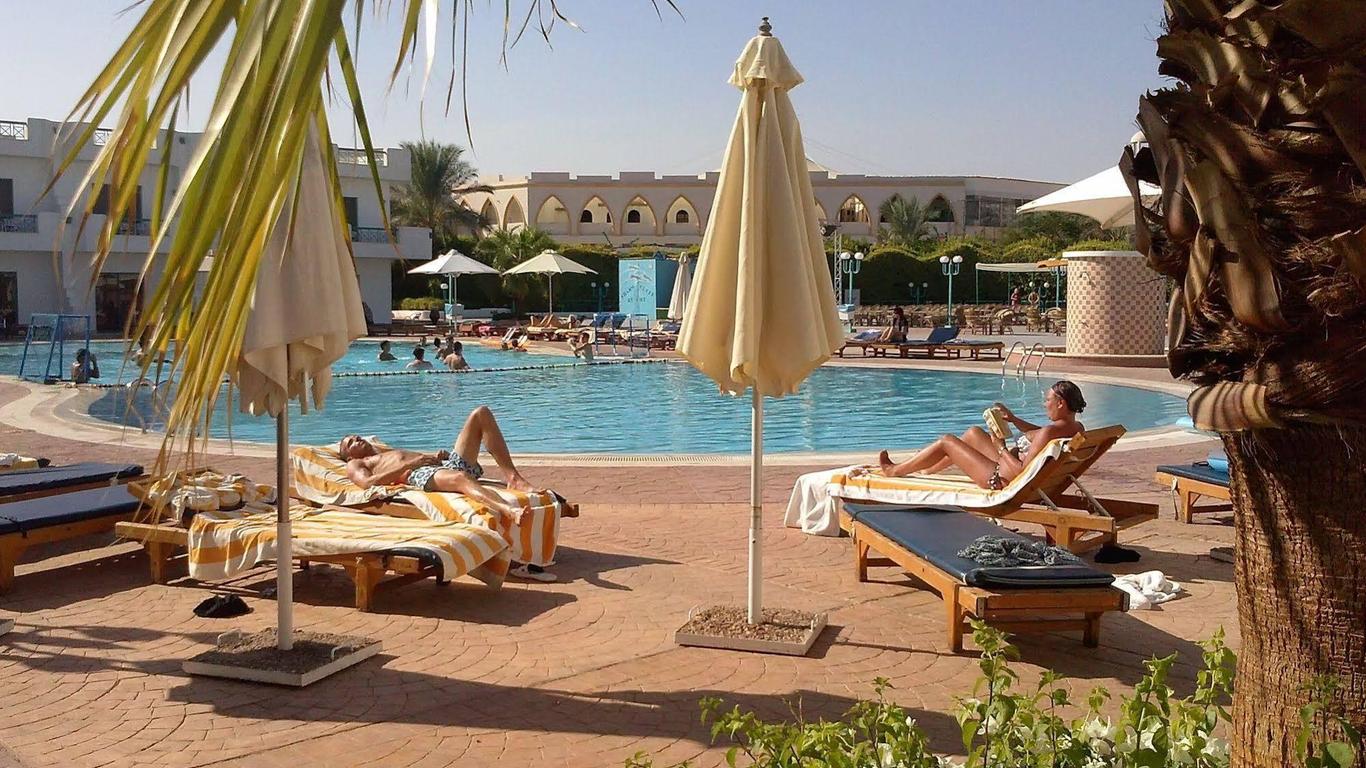 Sharm Cliff Resort