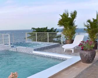 Braata@Little Bay: Studio with Ocean View - Port Maria