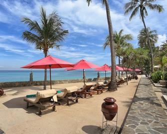 Puri Mas Boutique Resort & Spa - Senggigi - Bãi biển