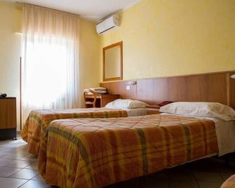 Albergo Ristorante La Noce - Segni - Habitación