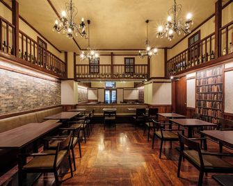 ذا بي هاكاتا - فوكوكا - مطعم