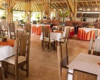 Hotel Campestre Tardes Caleñas - Rozo - Restaurante