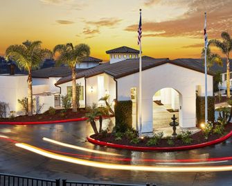 Hilton Garden Inn San Luis Obispo/Pismo Beach - Pismo Beach - Gebäude