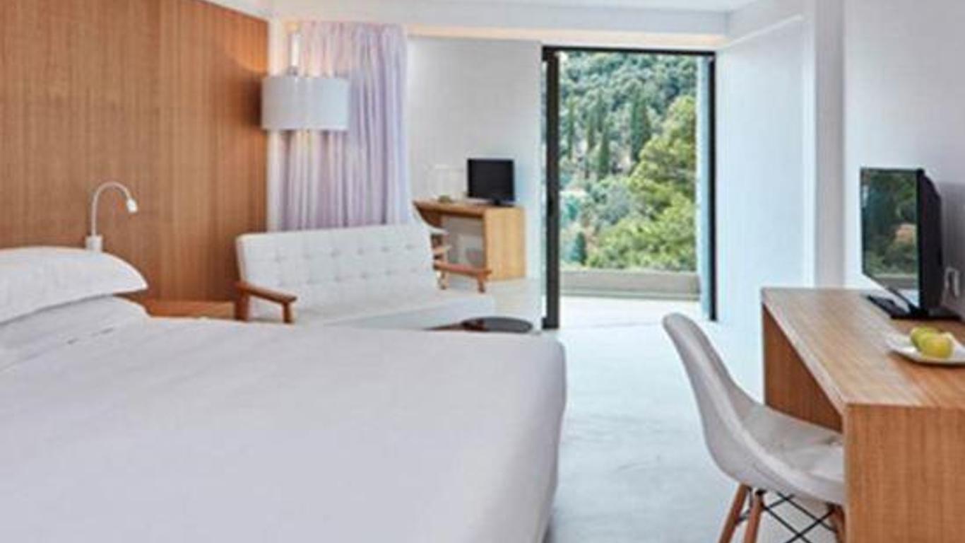 Hotel Nissaki Beach