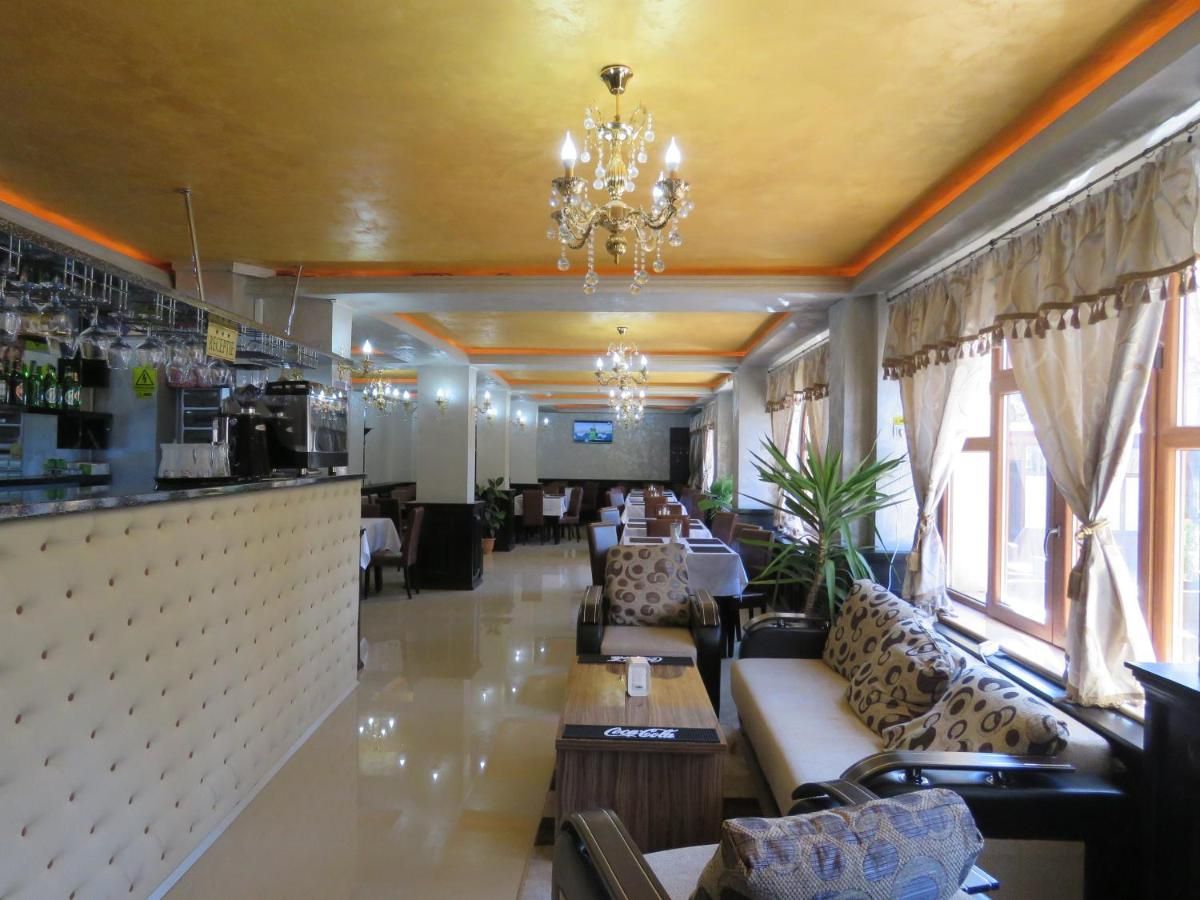 Hotel Foisor thumbnail 2