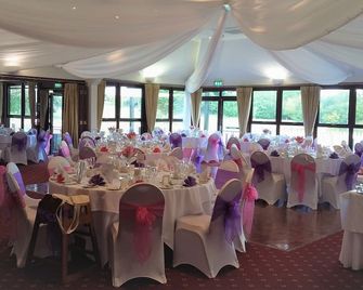 Weald of Kent Golf Course and Hotel - Ashford - Salão de banquetes