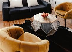 Luxury Apartments Zelny Trh - Brno - Living room