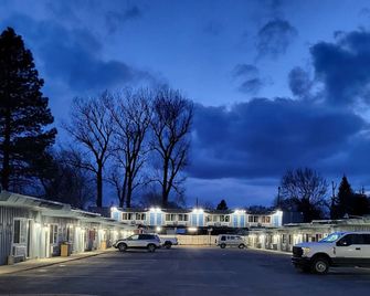 Lakeview Lodge Motel - Lakeview - Außenansicht