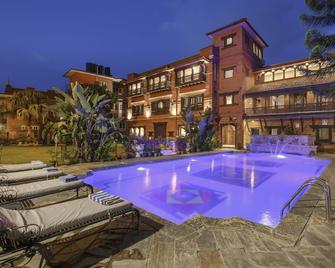 Hotel Manaslu - Kathmandu - Pool