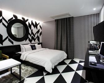 Iksan Mari - Iksan - Bedroom