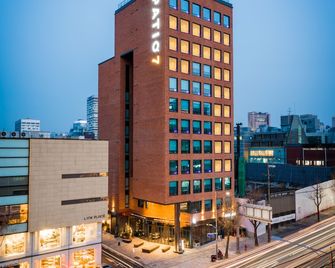 Patio 7 - Seúl - Edificio