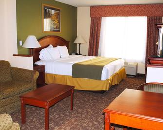Magnuson Hotel Commerce - Commerce - Bedroom