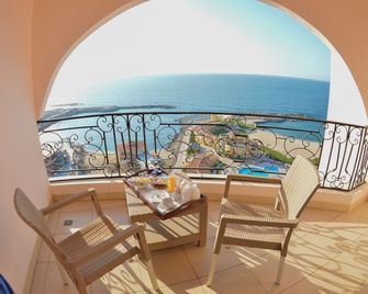 Tolip Hotel Alexandria - Alexandria - Balkong