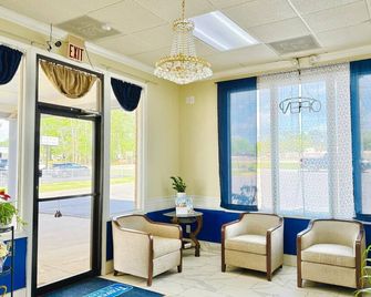 Travelodge by Wyndham Thomasville AL - Thomasville - Lounge