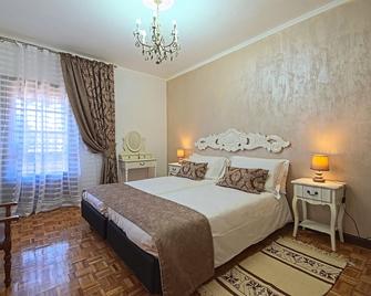 Vecchia Favola House - Quarto d'Altino - Bedroom