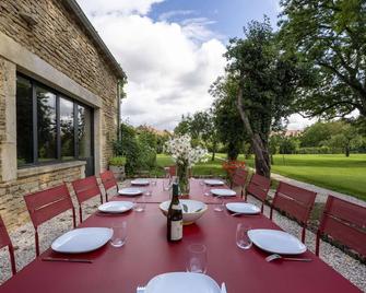 Le Ribouillon - Chailly-sur-Armançon - Patio