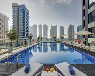 Regency Luxury Suites - Dubai - Kolam