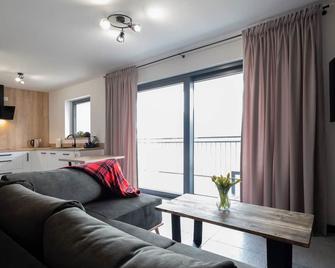 Apartamenty Sun & Snow Enklawa pod Bieniatką - Szczyrk - Wohnzimmer