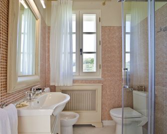 Borgo Conde Wine Resort - Forlì - Bathroom