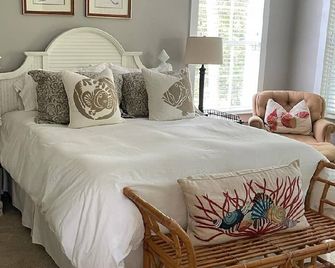 The Captain's Quarters - St. Marys - Camera da letto
