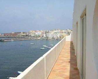 Mediterraneo Hotel - Pantelleria - Balkon