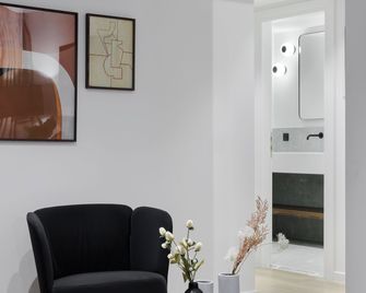 MoRe by Zoia Living - Atene - Soggiorno