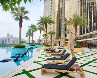Yoho Treasure Island Hotel - Macao