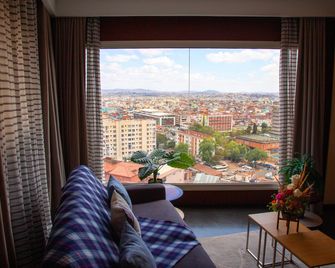 Hotel La Villette - Antananarivo - Balcón