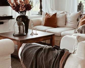 Hotel Hallfreda - Visby - Living room